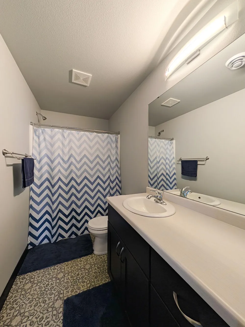 818 ALBERT DRIVE W West Fargo, ND 58078