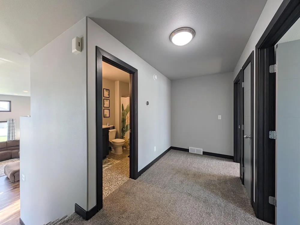 818 ALBERT DRIVE W West Fargo, ND 58078
