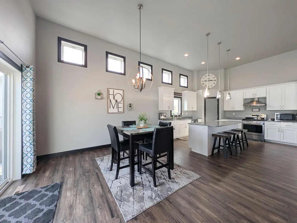 818 ALBERT DRIVE W West Fargo, ND 58078