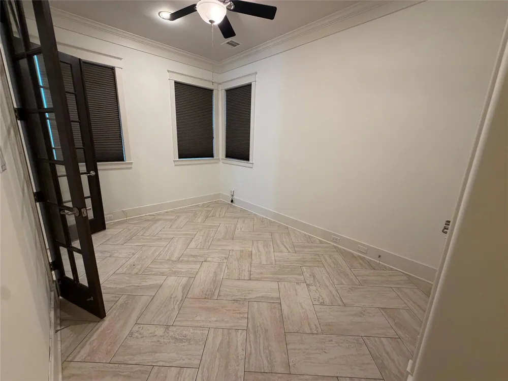 403 Fowler Street Houston, TX 77007