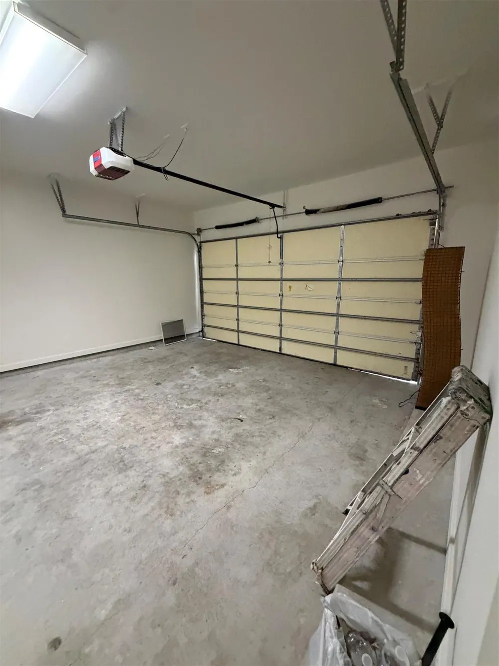 403 Fowler Street Houston, TX 77007