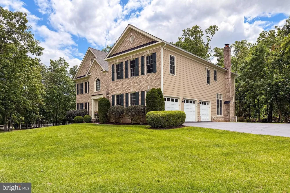 5841 SADDLE DOWNS PLACE Centreville, VA 20120