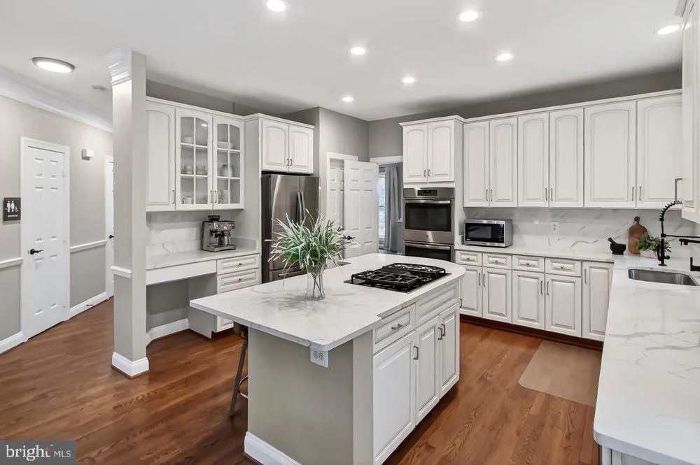 5841 SADDLE DOWNS PLACE Centreville, VA 20120