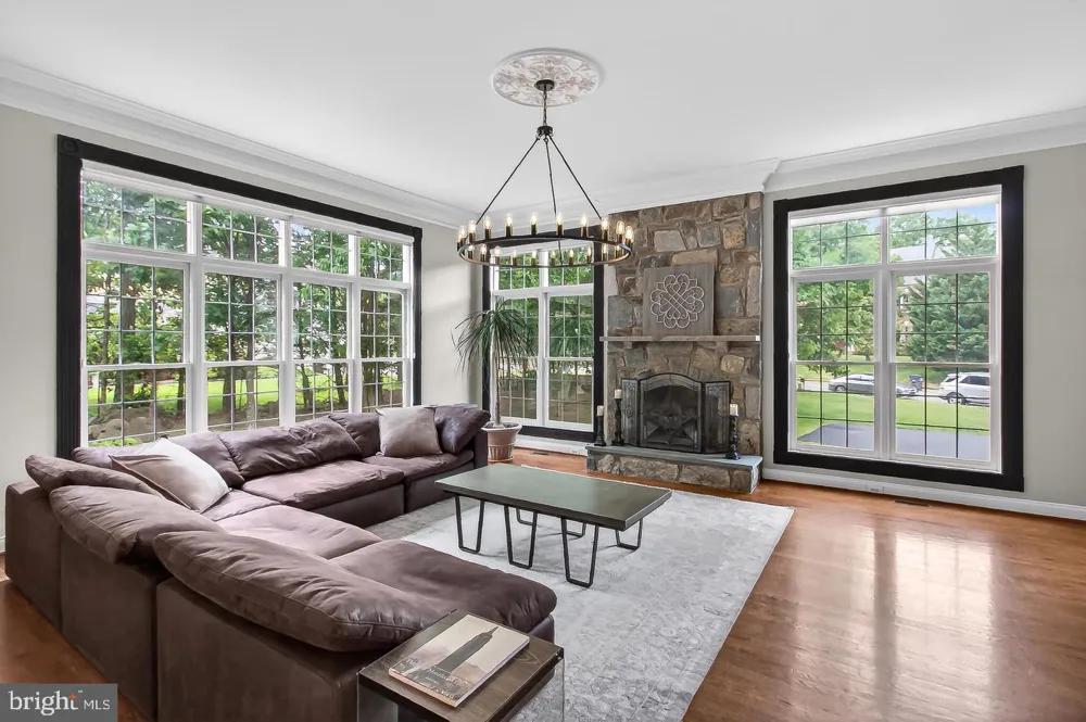 5841 SADDLE DOWNS PLACE Centreville, VA 20120