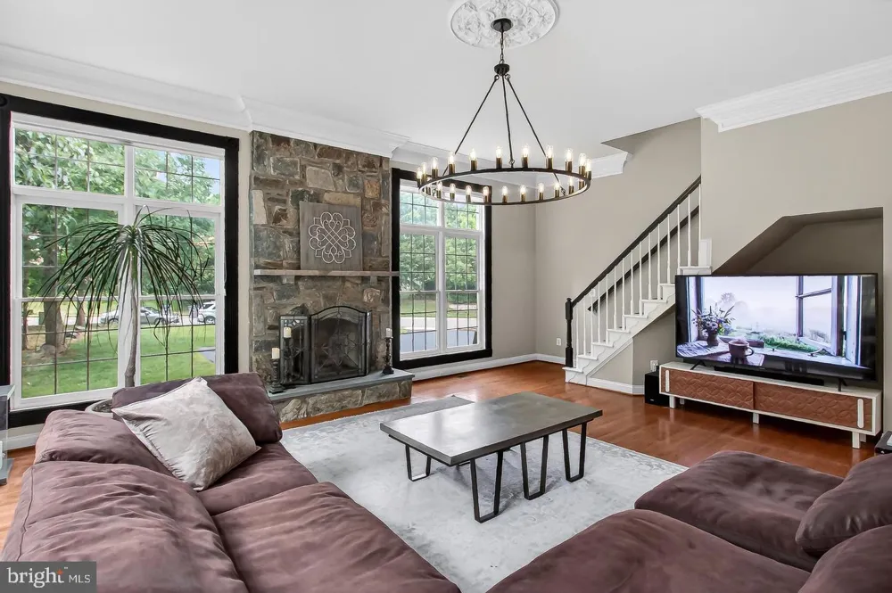 5841 SADDLE DOWNS PLACE Centreville, VA 20120