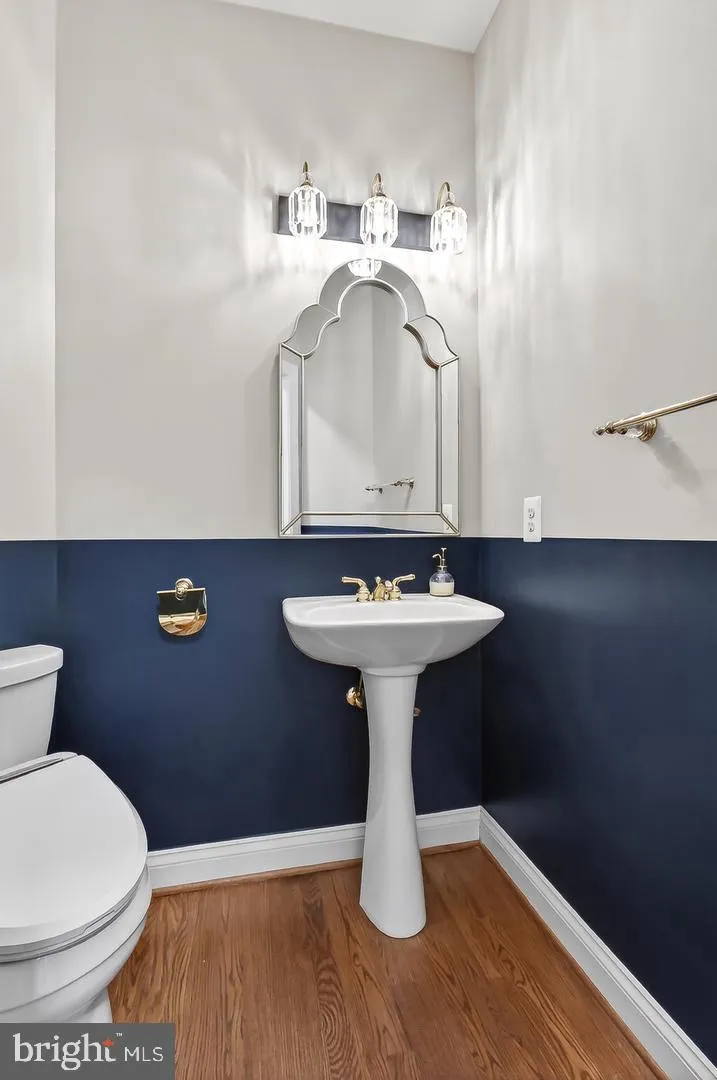 5841 SADDLE DOWNS PLACE Centreville, VA 20120