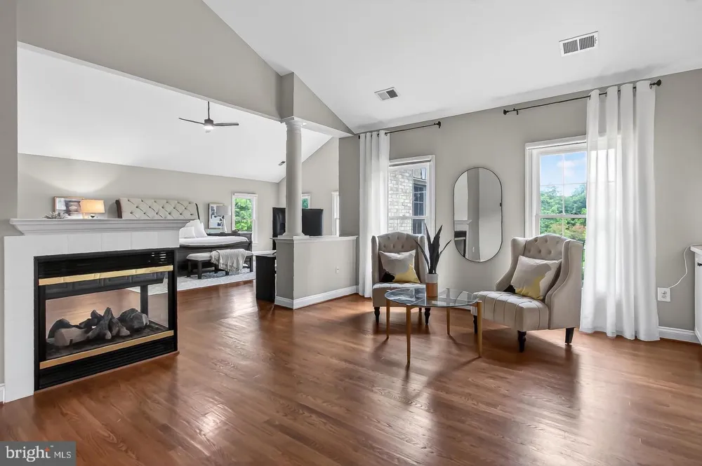 5841 SADDLE DOWNS PLACE Centreville, VA 20120