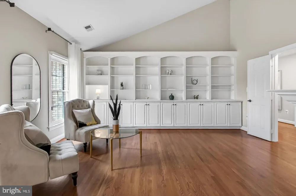5841 SADDLE DOWNS PLACE Centreville, VA 20120