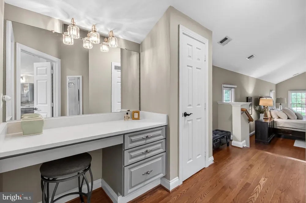 5841 SADDLE DOWNS PLACE Centreville, VA 20120