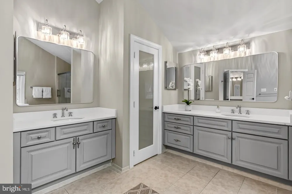 5841 SADDLE DOWNS PLACE Centreville, VA 20120