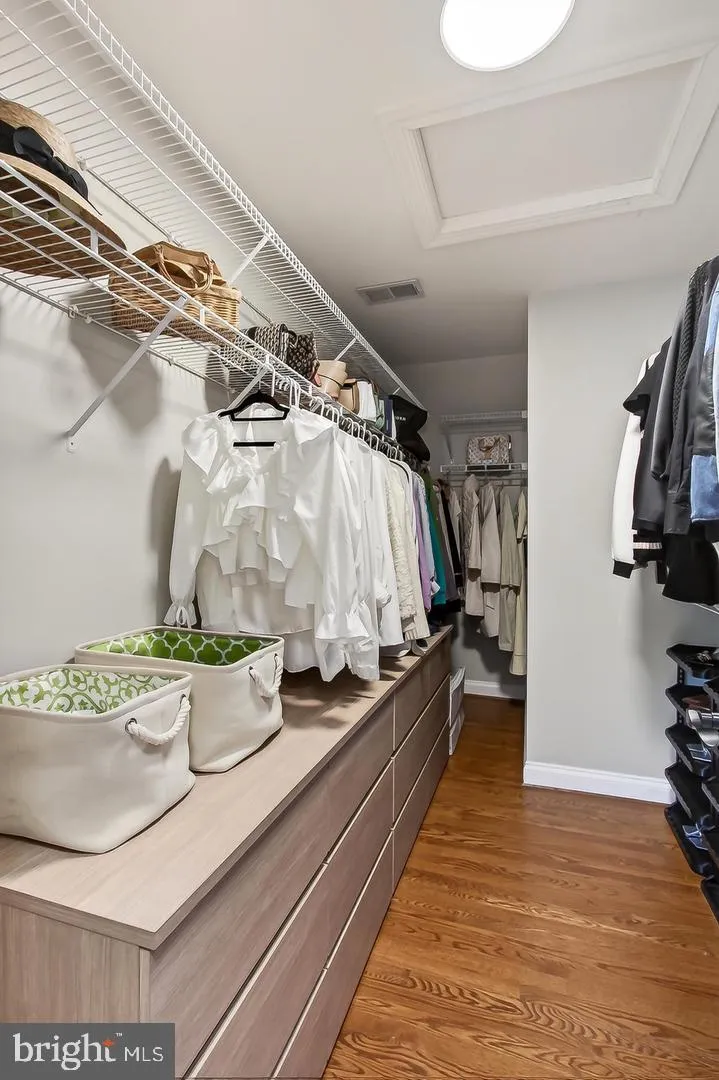 5841 SADDLE DOWNS PLACE Centreville, VA 20120