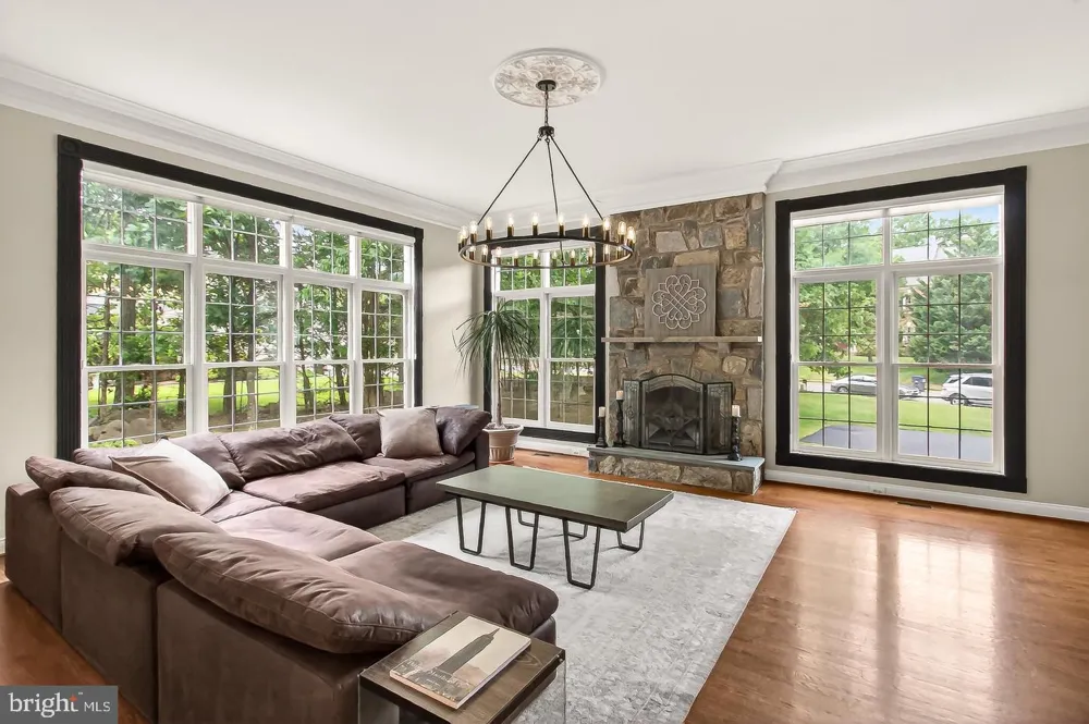 5841 SADDLE DOWNS PLACE Centreville, VA 20120