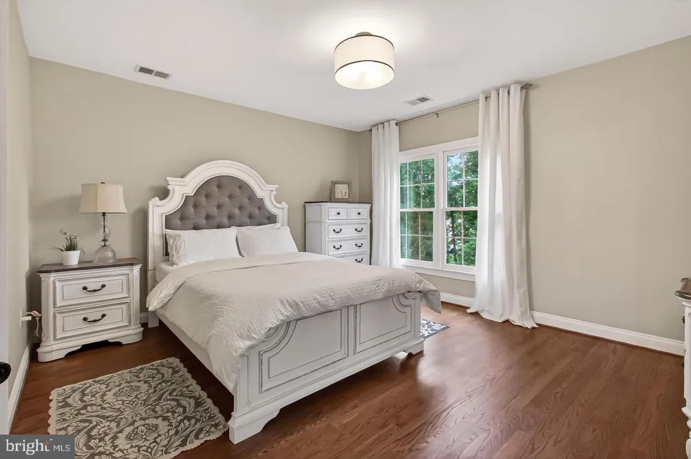 5841 SADDLE DOWNS PLACE Centreville, VA 20120