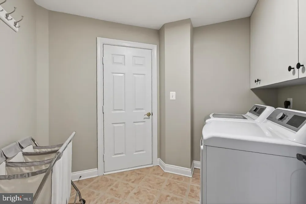 5841 SADDLE DOWNS PLACE Centreville, VA 20120