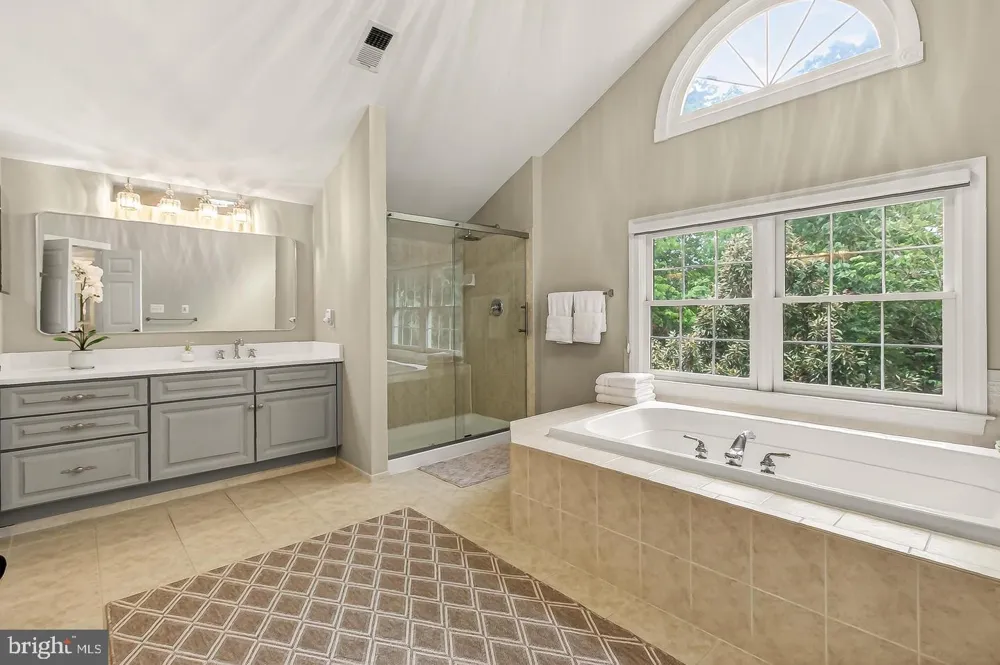 5841 SADDLE DOWNS PLACE Centreville, VA 20120
