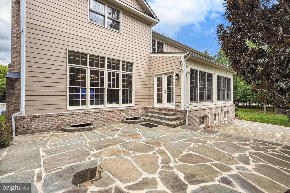 5841 SADDLE DOWNS PLACE Centreville, VA 20120