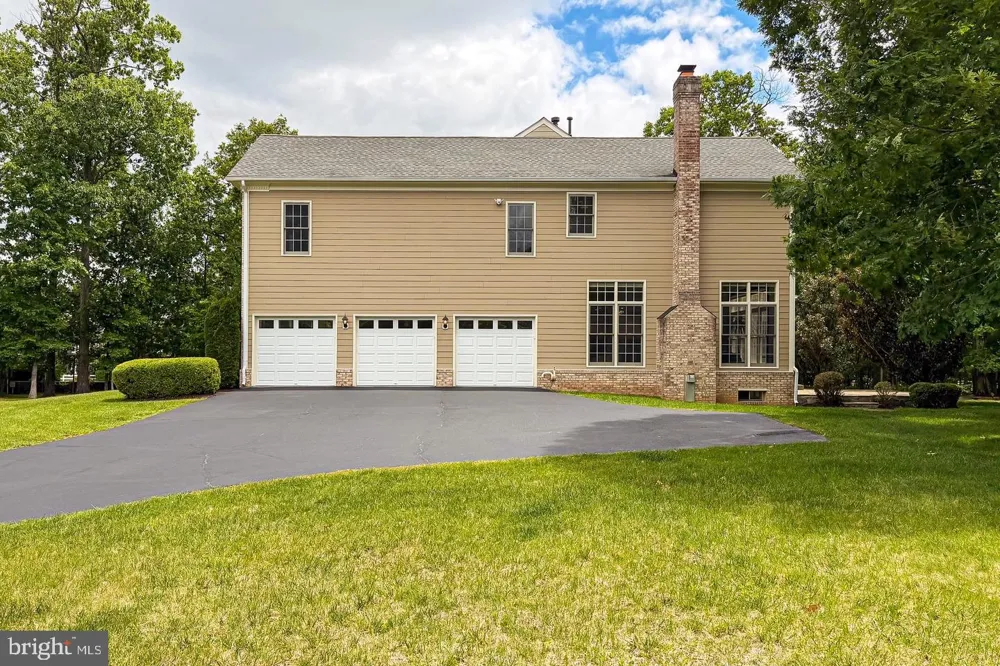 5841 SADDLE DOWNS PLACE Centreville, VA 20120