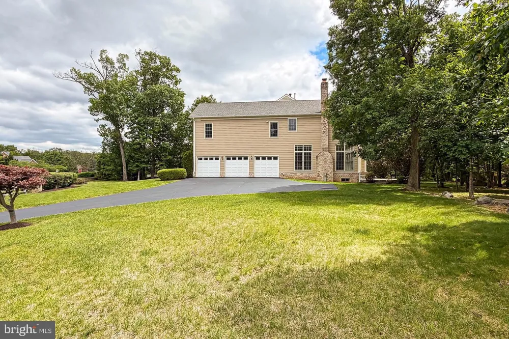 5841 SADDLE DOWNS PLACE Centreville, VA 20120