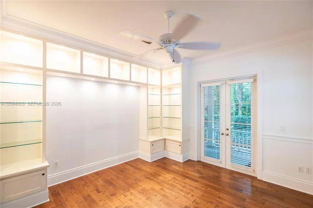 6500 SW 85th St Miami, FL 33143