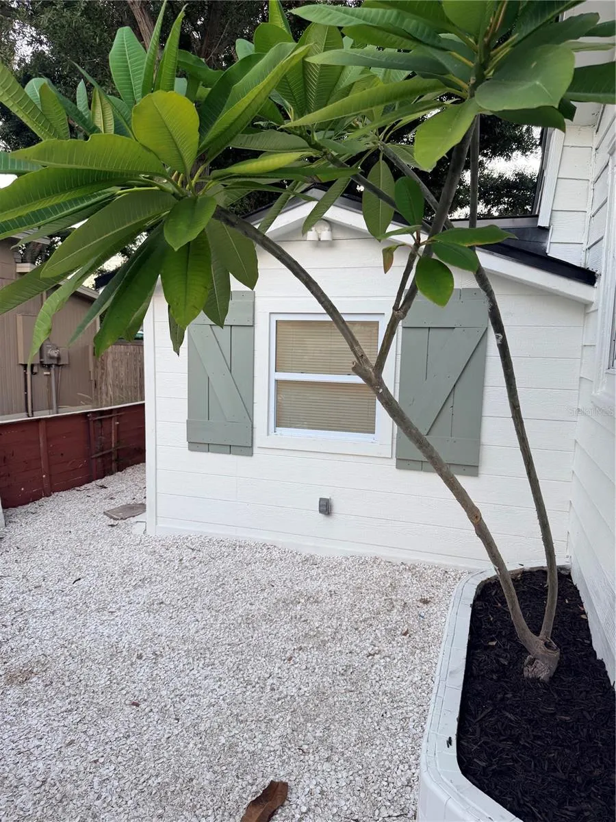1617 43RD STREET S St Petersburg, FL 33711
