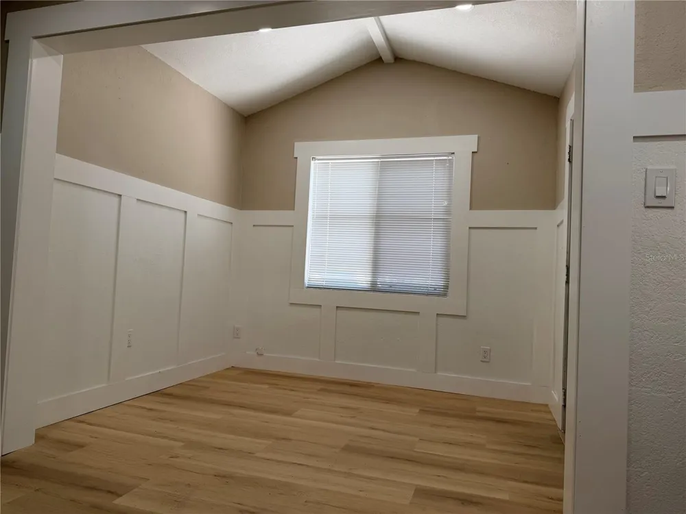 1617 43RD STREET S St Petersburg, FL 33711