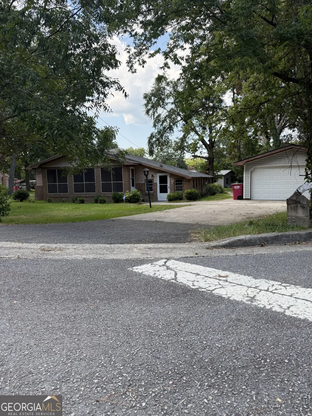 531 Smith ST Tennille, GA 31089