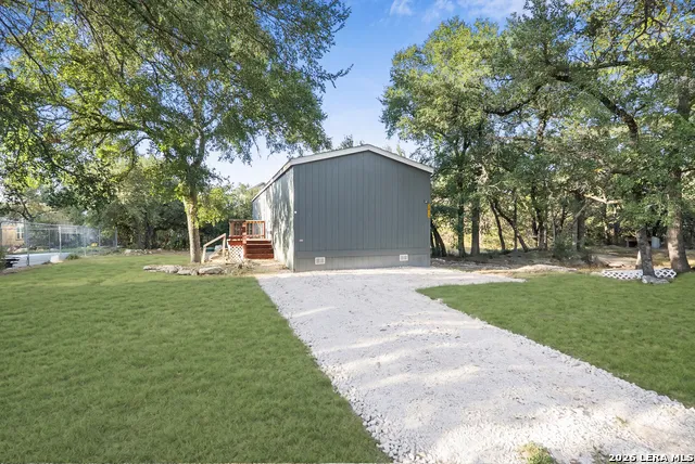 2813 WESTERN SKIES DR Spring Branch, TX 78070