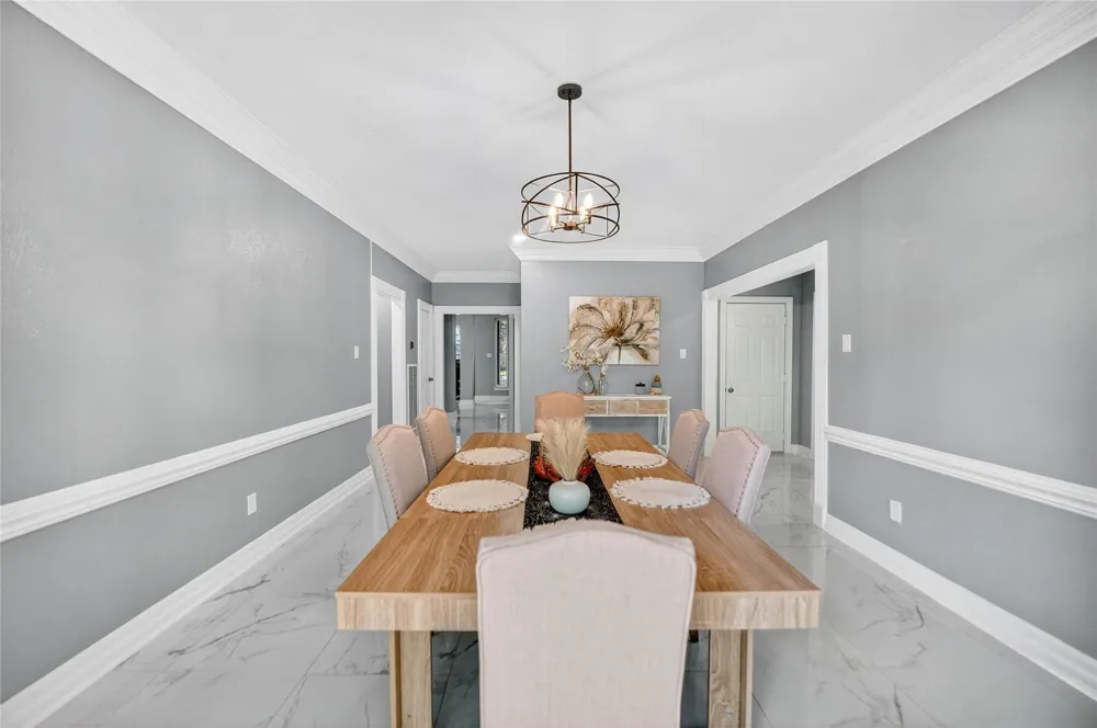 1615 Kelliwood Oaks Drive Katy, TX 77450
