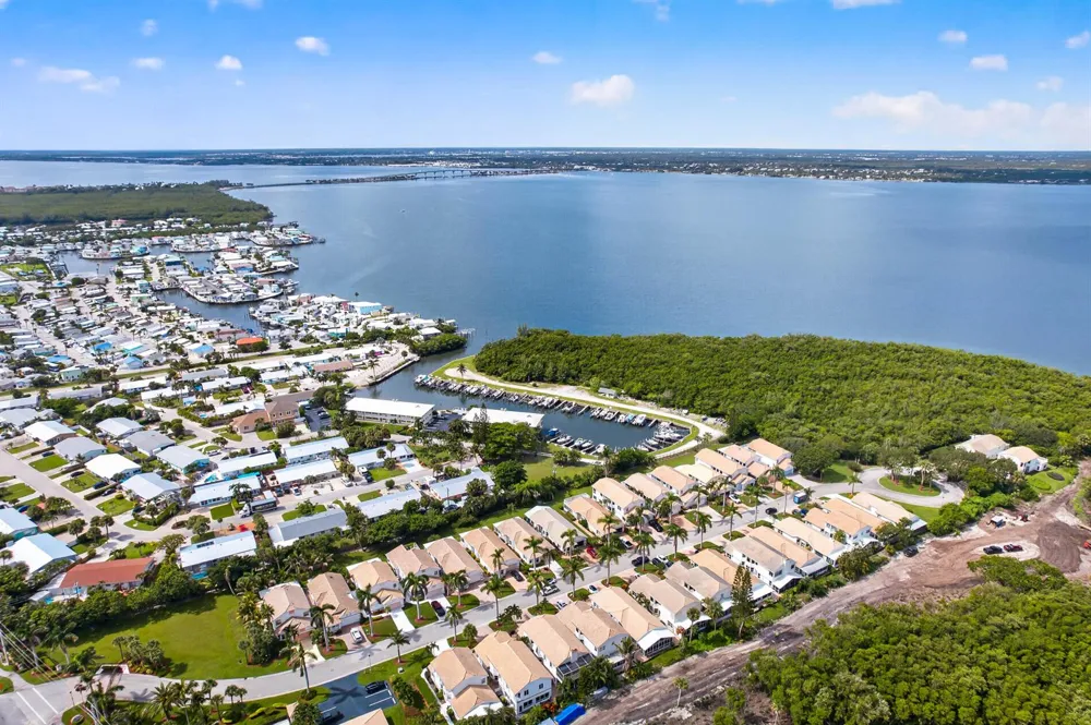120 PEPPER LANE Jensen Beach, FL 34957