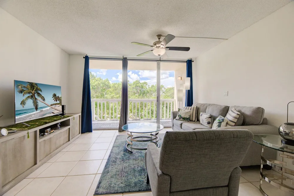 7081 Environ Boulevard #343 Lauderhill, FL 33319