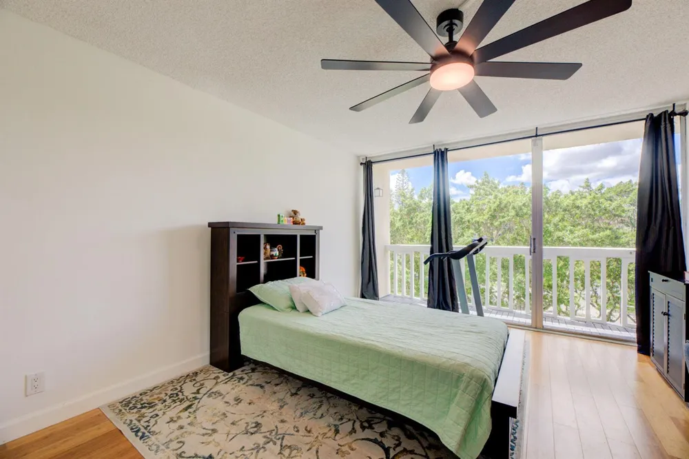 7081 Environ Boulevard #343 Lauderhill, FL 33319