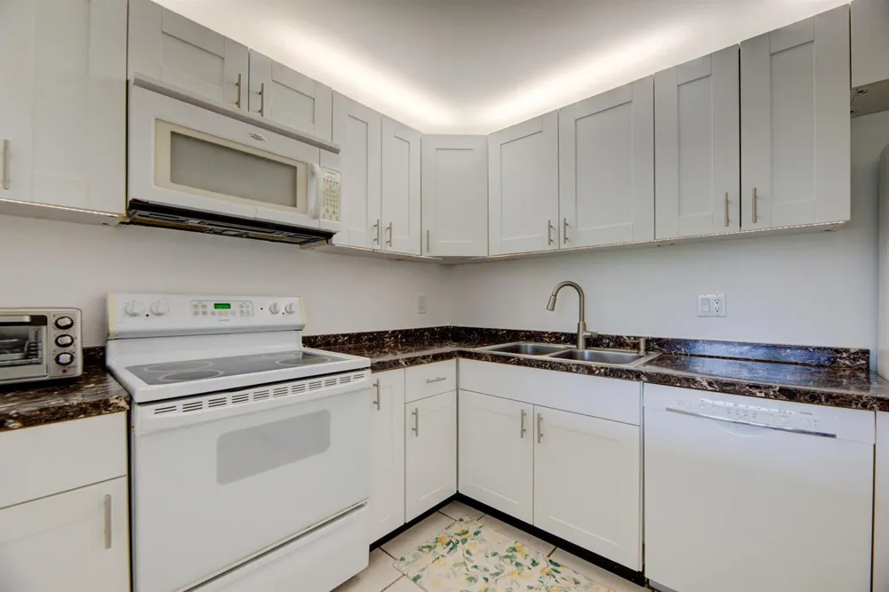 7081 Environ Boulevard #343 Lauderhill, FL 33319
