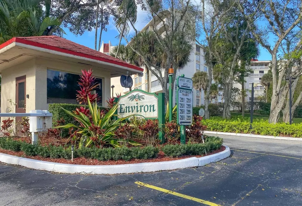 7081 Environ Boulevard #343 Lauderhill, FL 33319