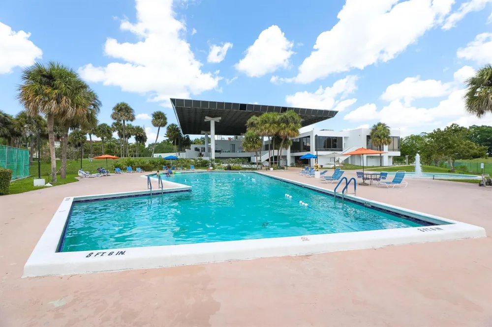 7081 Environ Boulevard #343 Lauderhill, FL 33319