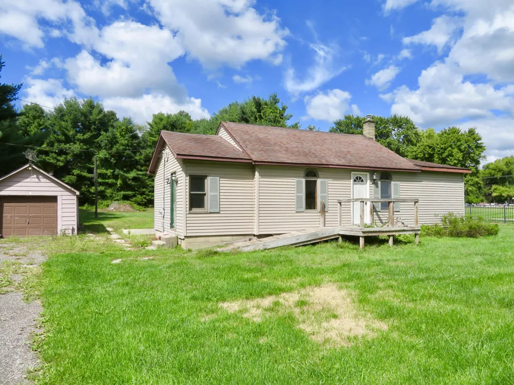 10286 Whittaker Road Milan, MI 48160