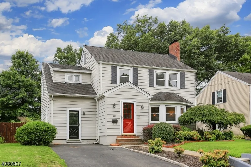 30 E Young St Somerville, NJ 08876