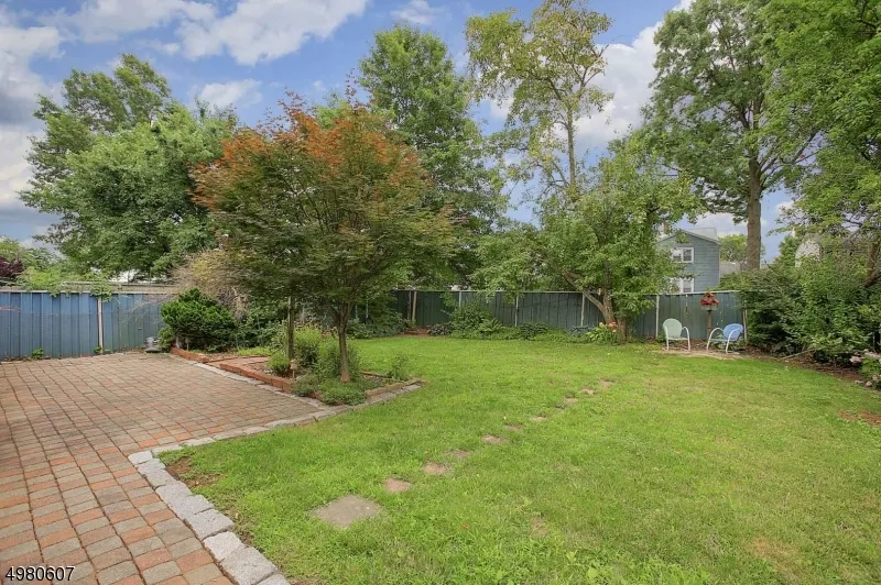 30 E Young St Somerville, NJ 08876