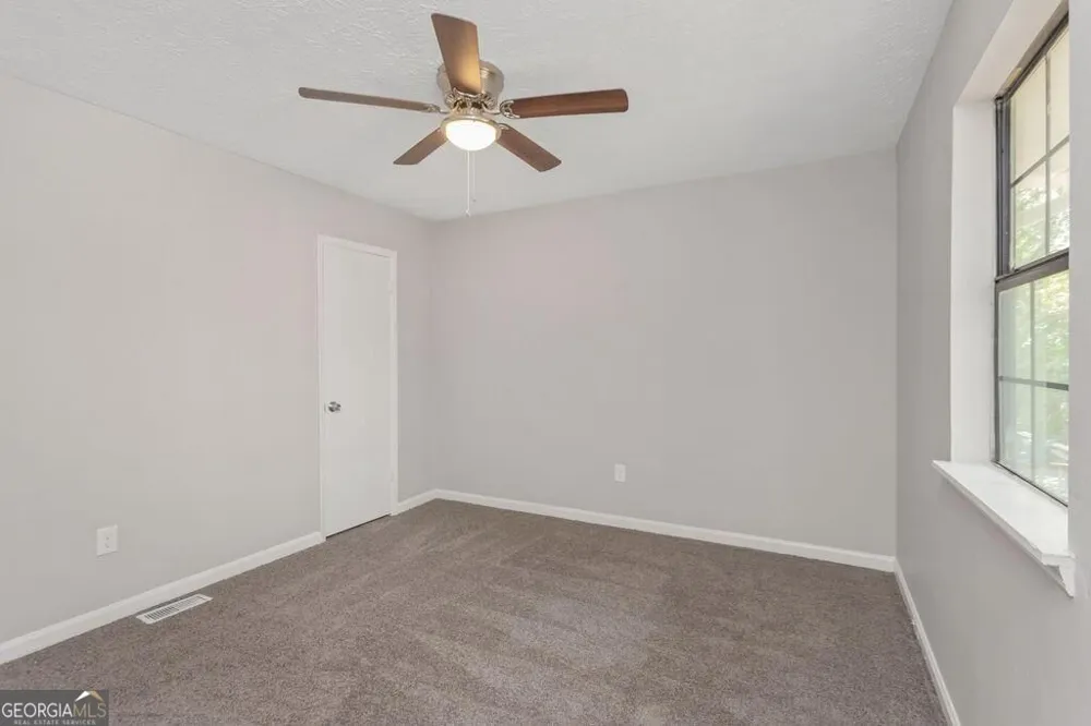2153 Cherokee Valley CIR Lithonia, GA 30058