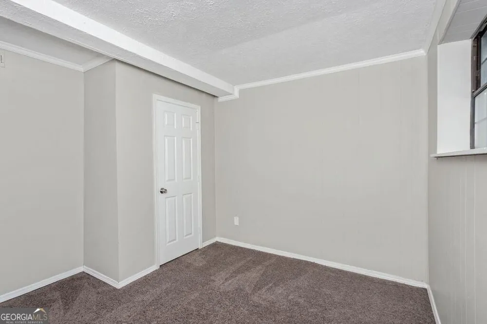 2153 Cherokee Valley CIR Lithonia, GA 30058