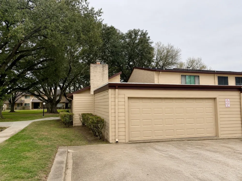 12417 S Dairy Ashford Road #2417 Houston, TX 77099
