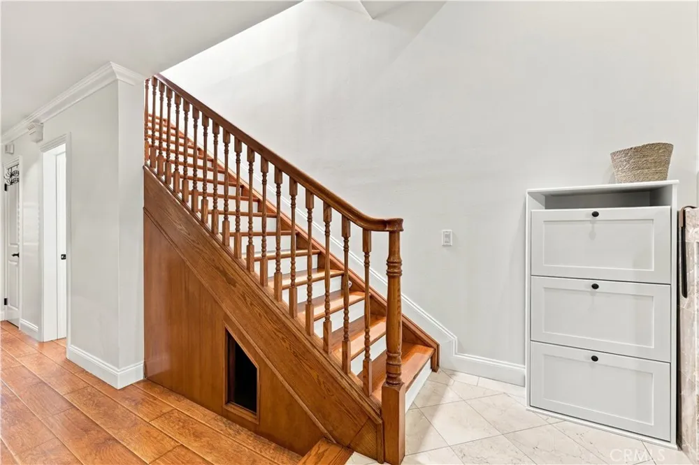 1349 Columbus #4 Glendale, CA 91202