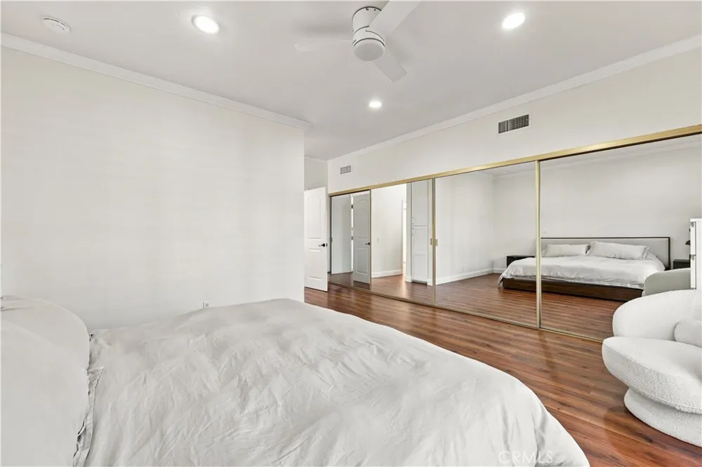 1349 Columbus #4 Glendale, CA 91202