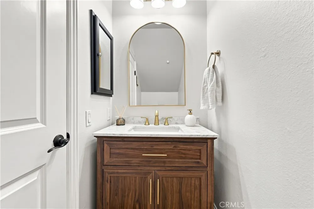 1349 Columbus #4 Glendale, CA 91202