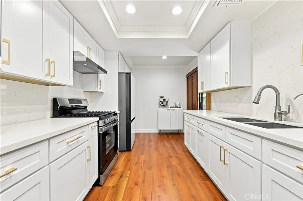 1349 Columbus #4 Glendale, CA 91202