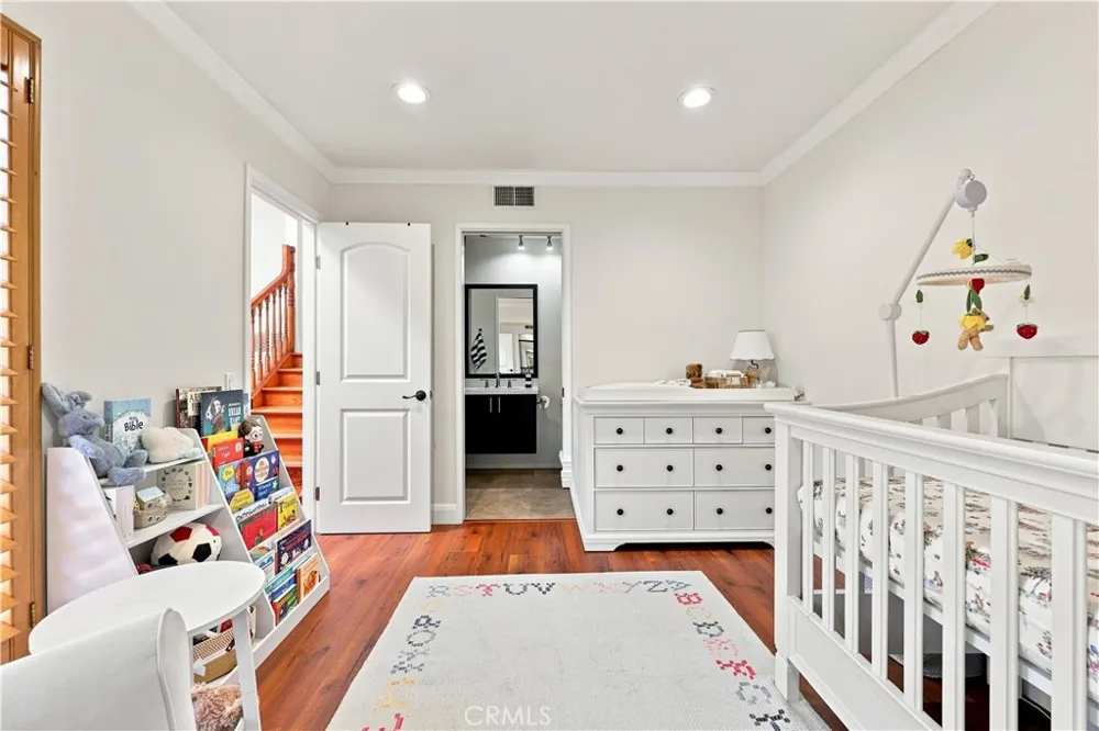 1349 Columbus #4 Glendale, CA 91202