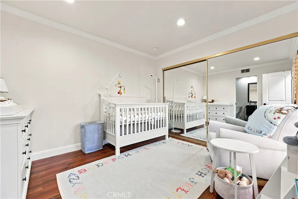 1349 Columbus #4 Glendale, CA 91202