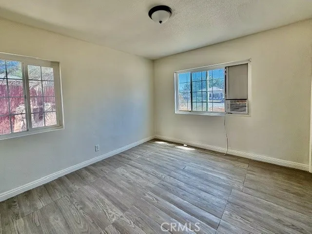 9492 Evergreen Fontana, CA 92335