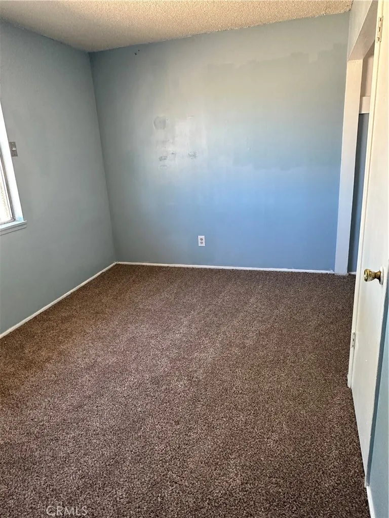 17017 Olive St Hesperia, CA 92345