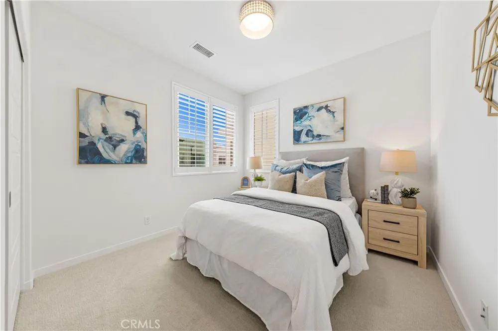 130 Modjeska Irvine, CA 92618