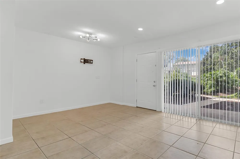 200 MAITLAND AVENUE #41 Altamonte Springs, FL 32701